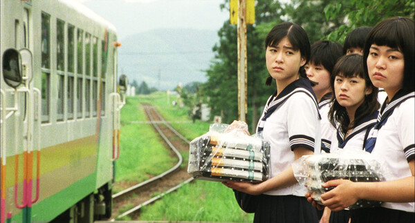 [스윙걸즈 스틸 컷, 사진 = 팝엔터테인먼트]