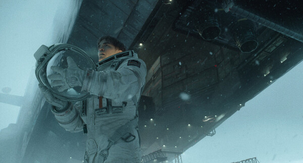 [미키 17 스틸 컷, 사진 = 워너 브러더스 코리아]