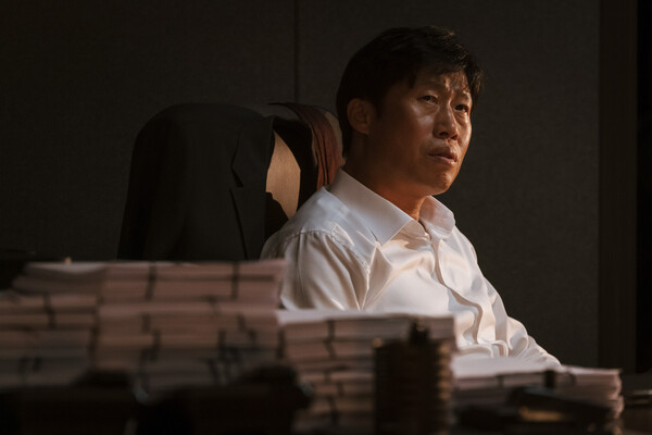 [야당 스틸 컷, 사진 = 플러스엠 엔터테인먼트]