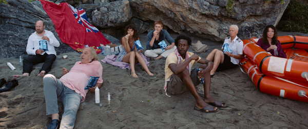 [슬픔의 삼각형 스틸 컷, 사진 = 그린나래미디어]