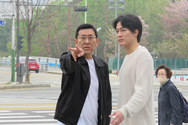 ['잊혀지지 않는...' 촬영 현장 사진, 사진 = 씨엠닉스, 서울필름아카데미]