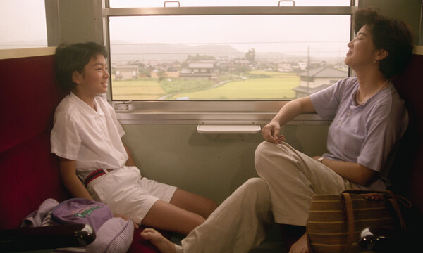 [이사 스틸 컷, 사진 = 에이유앤씨]