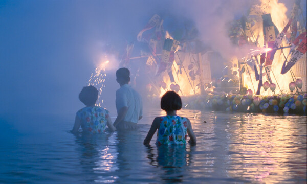 [이사 스틸 컷, 사진 = 에이유앤씨]