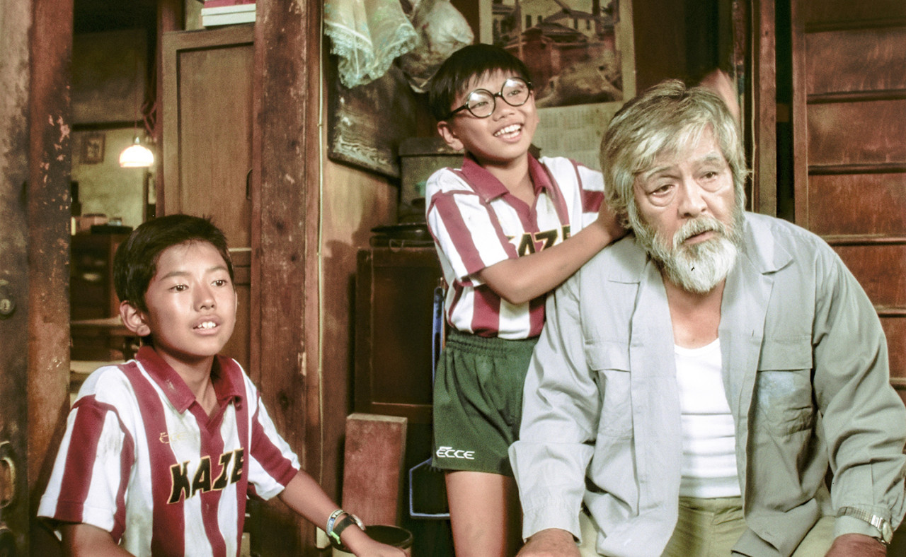 [여름정원 스틸 컷, 사진 = 에이유앤씨]