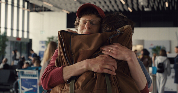 ['리얼 페인' 스틸 컷, 사진 = 월트디즈니 컴퍼니 코리아]